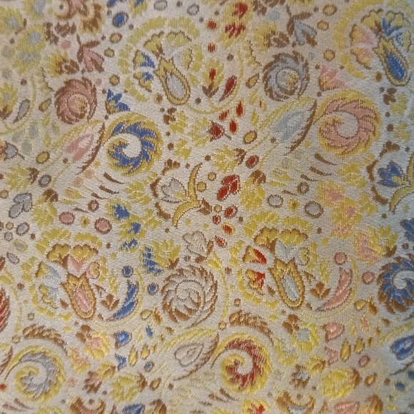 Evans Clutch with Fan Clasp - Picture 2 of 7